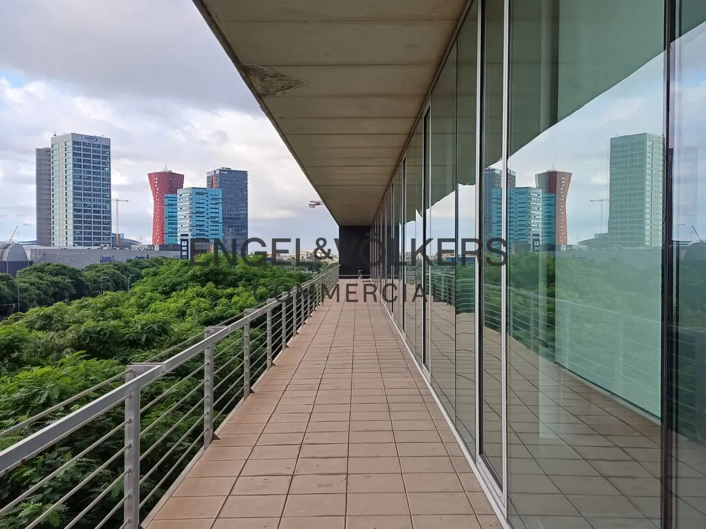 Avinguda Metro, 16, L'Hospitalet de Llobregat, Barcelona en alquiler Foto del interior- Imagen 1 de 17