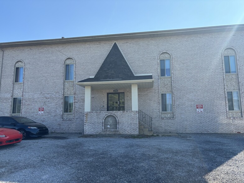 2204 Constitution Blvd, New Kensington, PA en venta - Foto del edificio - Imagen 1 de 2