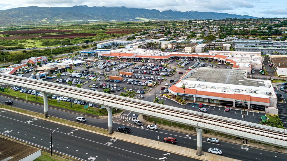 94-050 Farrington Hwy, Waipahu, HI en alquiler - Foto del edificio - Imagen 2 de 12