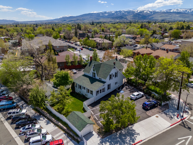 652 Forest St, Reno, NV en venta - Foto del edificio - Imagen 1 de 33