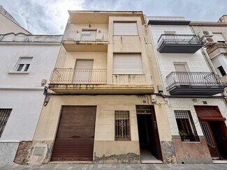 Más detalles de Carrer Salvador Salom, 47, Piles - Local en venta