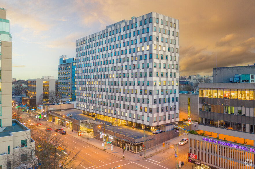 750 W Broadway, Vancouver, BC en alquiler - Foto del edificio - Imagen 1 de 9