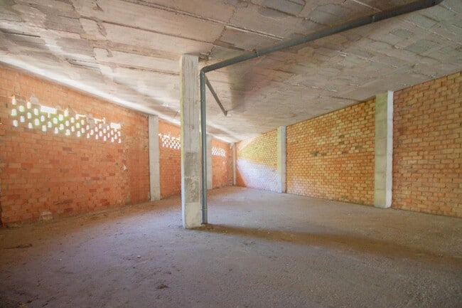 Más detalles de Calle Éufrates, 14, SEVILLA - Local en venta