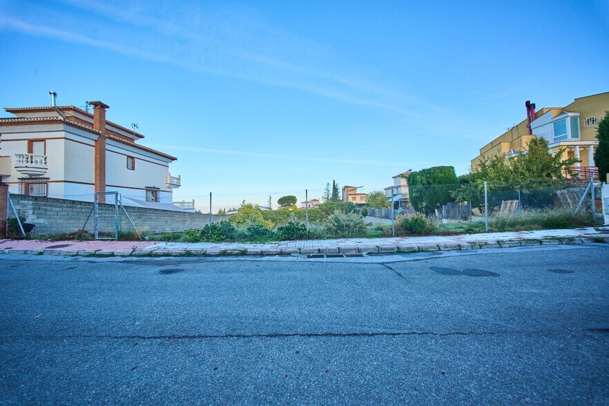 Calle Matas Verdes, 10-10, Monachil, Granada en venta - Foto del edificio - Imagen 3 de 8