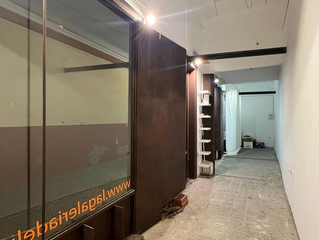 Más detalles de Local en alquiler