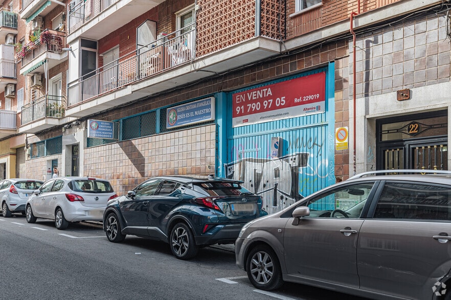 Calle Alejandrina Morán, 24, Madrid, Madrid en venta - Foto del edificio - Imagen 3 de 4