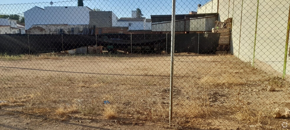Terreno en Las Pedroñeras, Cuenca en venta - Foto del edificio - Imagen 2 de 2