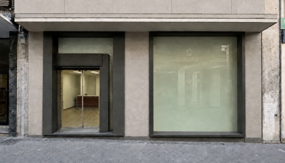 Edificio residencial en Madrid, Madrid en venta - Foto del edificio - Imagen 1 de 4