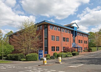 Más detalles de Harlington Way N, Fleet - Oficina en alquiler