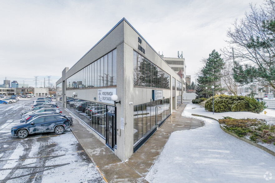 590 Alden Rd, Markham, ON en alquiler - Foto principal - Imagen 1 de 4