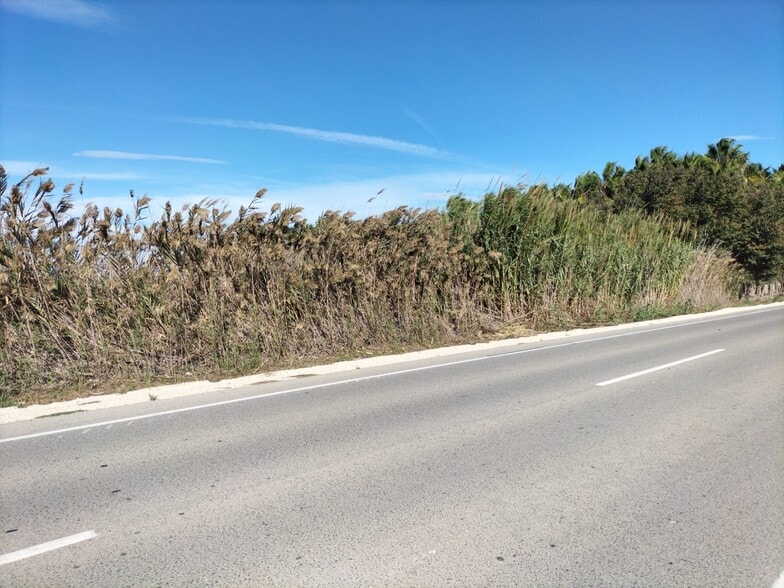 Terreno en Elche en venta - Foto del edificio - Imagen 2 de 7