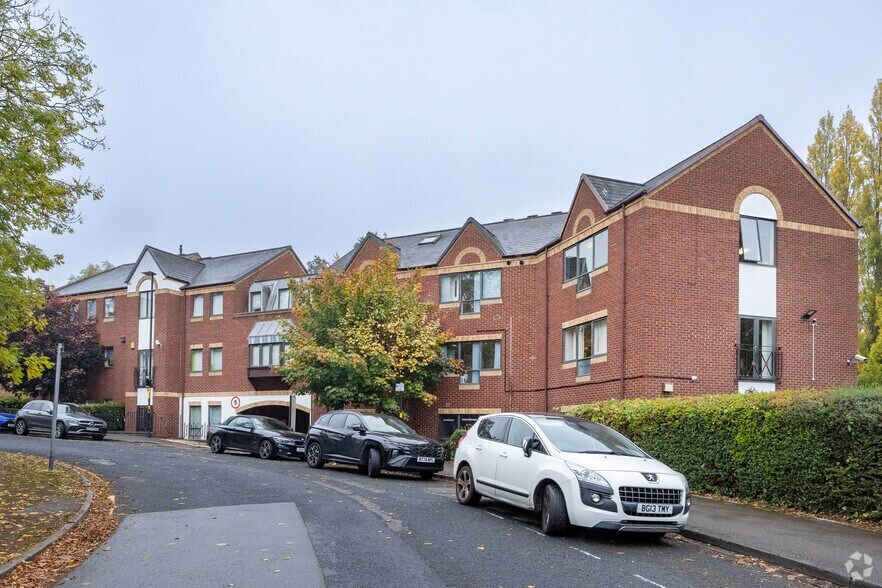 Trinity Pl, Sutton Coldfield en venta - Foto del edificio - Imagen 2 de 2