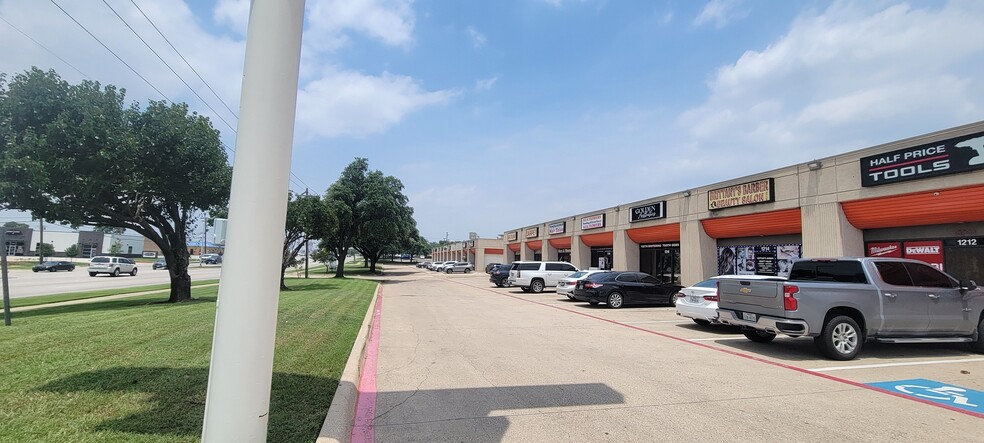 1210 N Belt Line Rd, Irving, TX en alquiler - Foto del edificio - Imagen 2 de 4