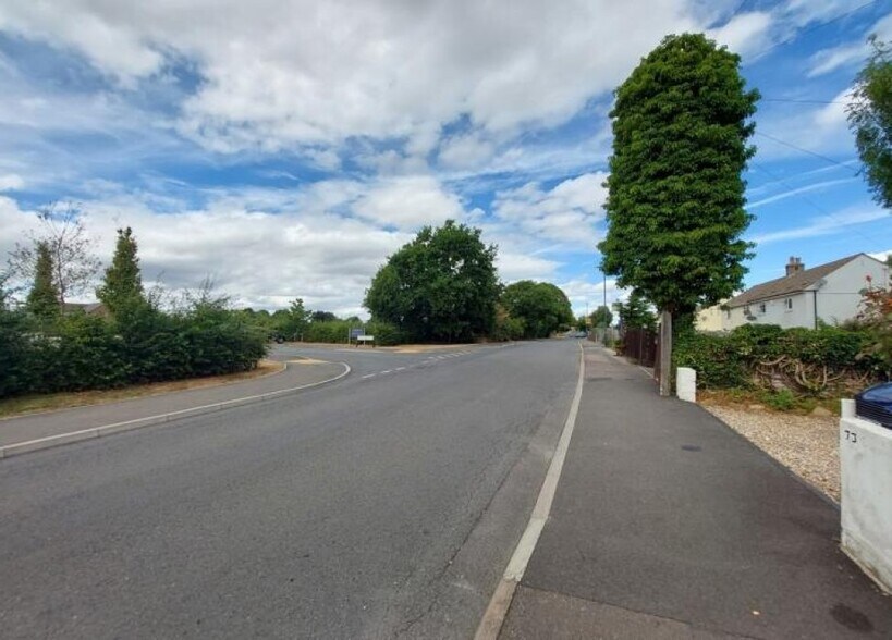 28 Bath Rd, Kings Stanley en venta - Foto del edificio - Imagen 2 de 4