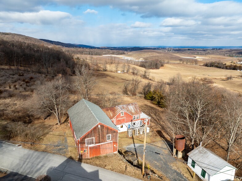 156 Mount Zion Rd, Marlboro, NY en venta - Foto del edificio - Imagen 3 de 40