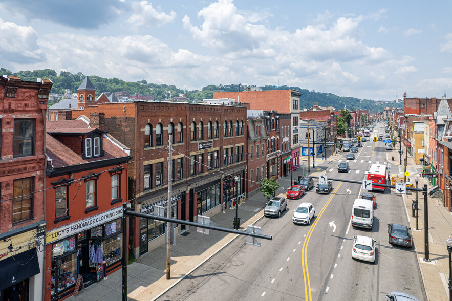 2008 E Carson St, Pittsburgh, PA en alquiler - Foto del edificio - Imagen 2 de 5