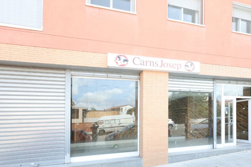 Local en Banyeres del Penedès, Tarragona en alquiler - Foto del edificio - Imagen 3 de 4