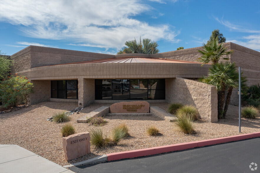 10828 N Cave Creek Rd, Phoenix, AZ en alquiler - Foto del edificio - Imagen 3 de 4