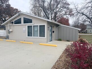 Más detalles de 700 N River Dr, Kankakee, IL - Oficina en venta