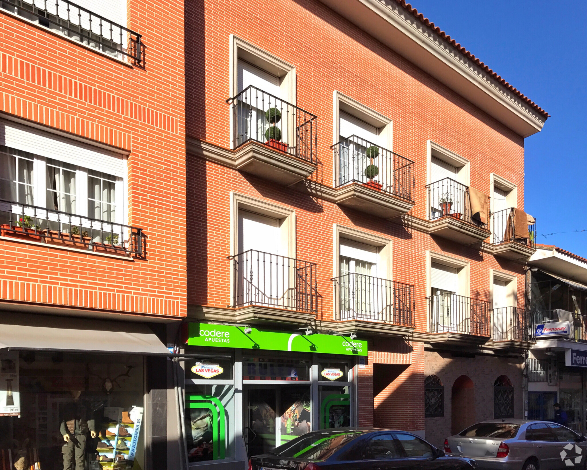 Avenida Consuelo, 6, Ciempozuelos, Madrid en venta Foto del edificio- Imagen 1 de 3