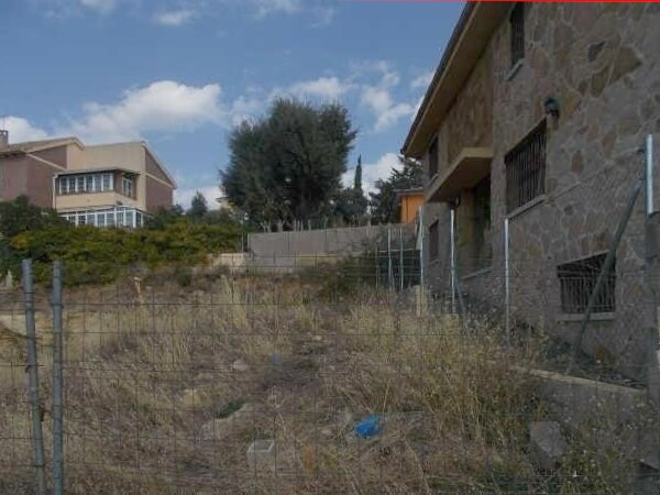 Más detalles de Calle Segura, Guadalix de la Sierra - Terreno en venta