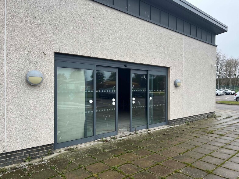 Muirton Rd, Lossiemouth en alquiler - Foto del edificio - Imagen 2 de 3