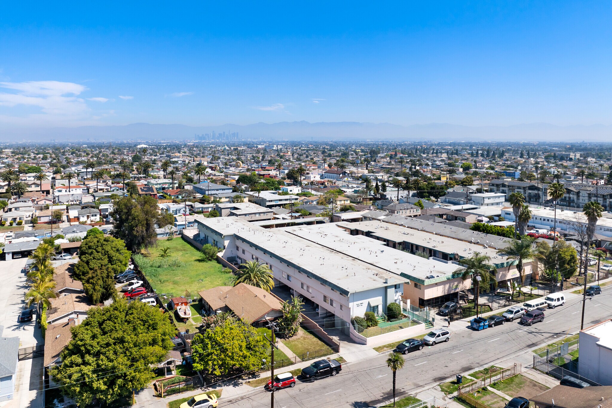 1451 W 105th St, Los Angeles, CA en venta Foto del edificio- Imagen 1 de 1