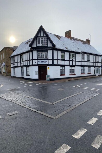 2 High St, Leatherhead en alquiler - Foto del edificio - Imagen 2 de 9