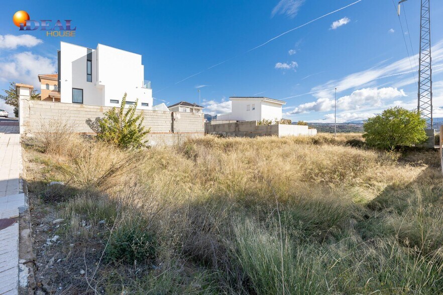 Avenida Cerro Alfonsico, 20, Peligros, Granada en venta - Foto del edificio - Imagen 3 de 17