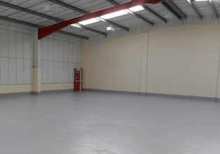 Unit 6 Grisedale Road, Old Hall Industrial Estate, Wirral en alquiler Foto del interior- Imagen 1 de 1