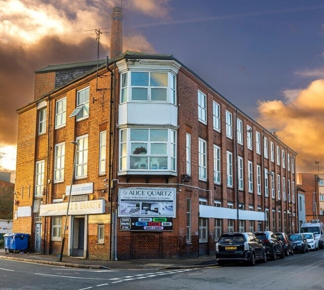 99 Bridge Rd, Leicester en venta - Foto del edificio - Imagen 1 de 6