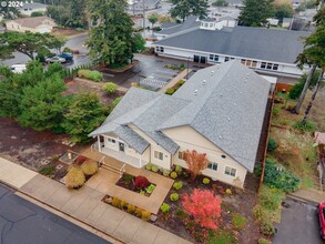 1445 8th St, Florence, OR - VISTA AÉREA  vista de mapa - Image1