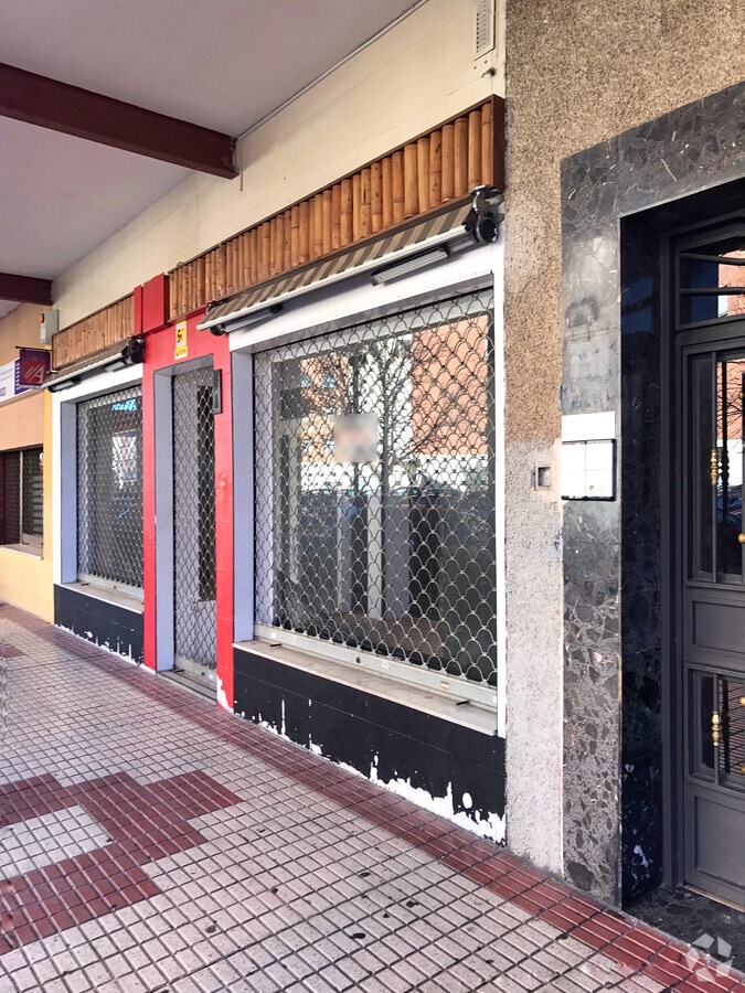 Calle Burgos, 9, Azuqueca de Henares, GUA 19200 - Unidad Puerta IZ - - Foto del interior - Image 2 of 2