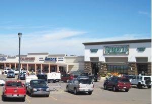 1107 Garth Brooks Blvd, Yukon, OK en alquiler - Foto del edificio - Imagen 1 de 11