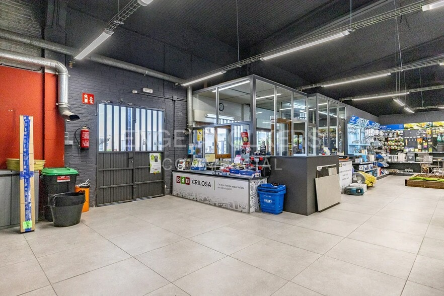 Local en Manresa, Barcelona en venta - Foto del interior - Imagen 3 de 6