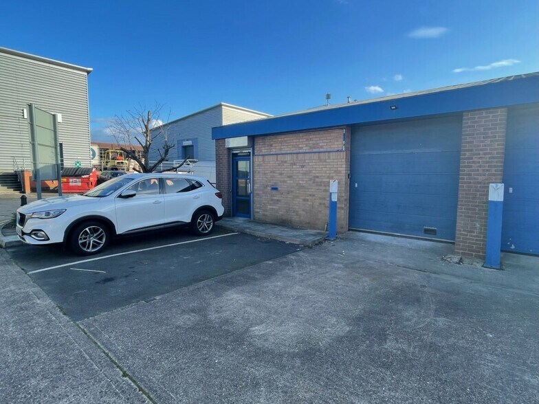 861-874 Plymouth Rd, Slough en alquiler - Foto del edificio - Imagen 3 de 8