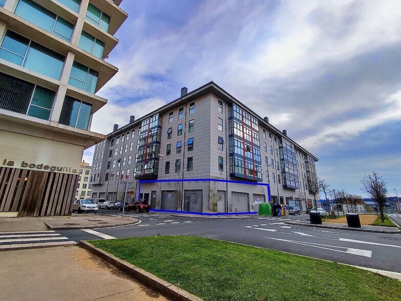 Rúa As Trece Rosas, 4E, Santiago de Compostela, La Coruna en venta - Foto del edificio - Imagen 1 de 13
