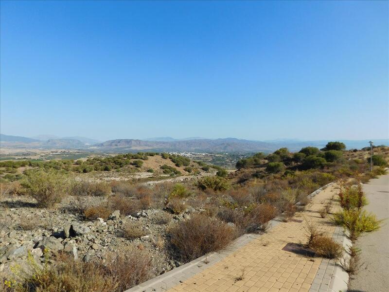 Calle Sierra Gorda, Alhaurín el Grande, Málaga en venta Foto del edificio- Imagen 1 de 13