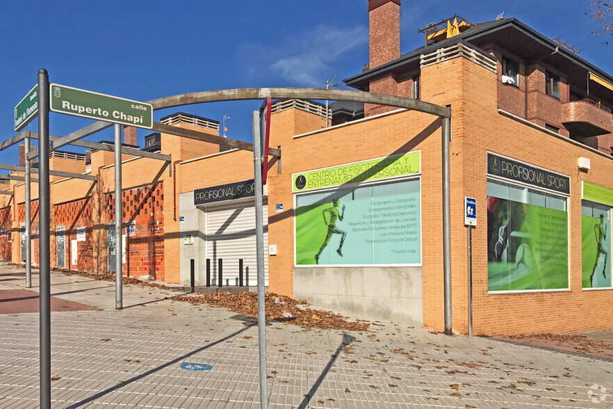 Avenida De Isabel De Farnesio, 804, Boadilla Del Monte, Madrid en alquiler - Foto del edificio - Imagen 3 de 3