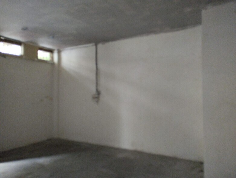 Local en Córdoba en venta - Foto del edificio - Imagen 2 de 4