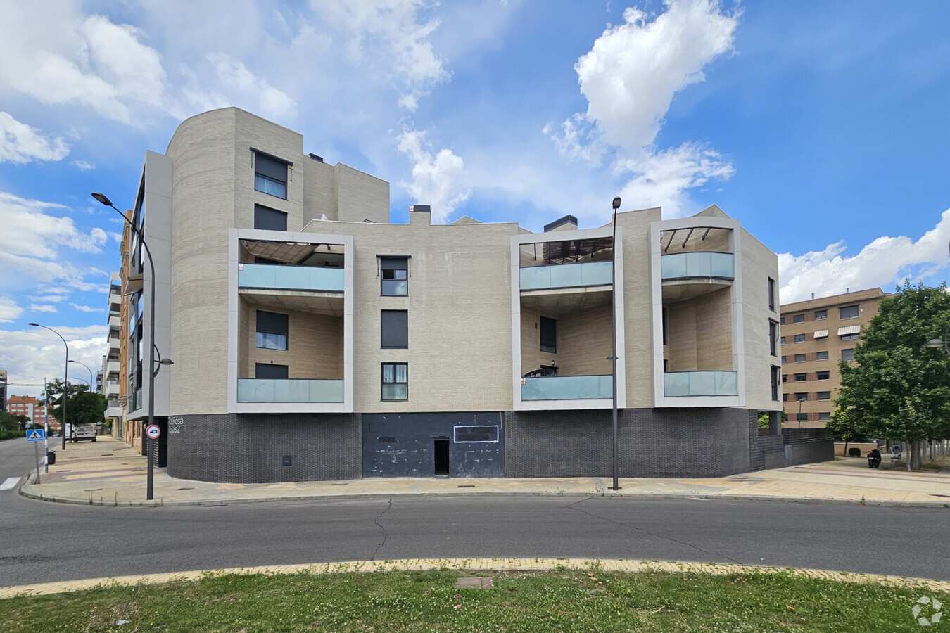 Avenida de Rosa Regas, 2, Getafe, MAD 28907 -  -  - Foto del interior - Image 1 of 6