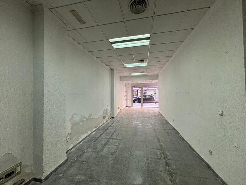 Local en Elche en alquiler - Foto del interior - Imagen 3 de 13