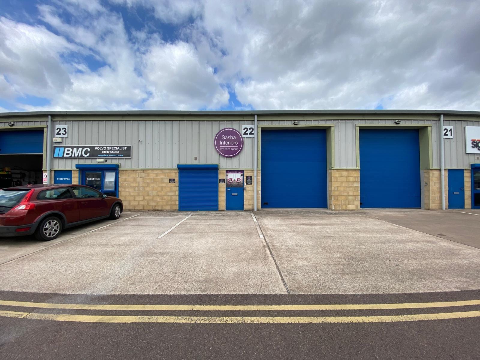 Nave en Deerhurst en alquiler Foto del edificio- Imagen 1 de 7