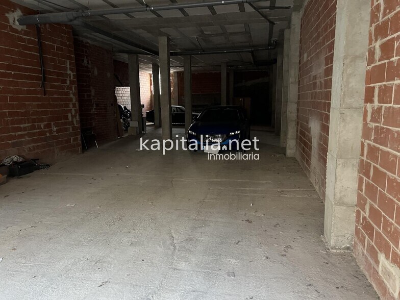 Nave en La Llosa de Ranes, Valencia en venta - Foto del edificio - Imagen 3 de 4