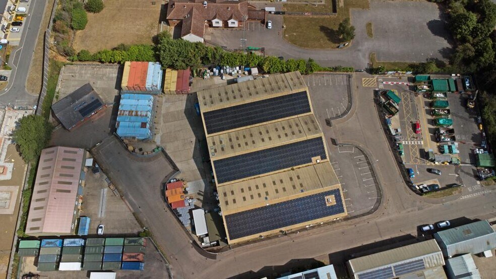 18-21 Springfield Rd, Burnham On Crouch en venta - Foto del edificio - Imagen 2 de 11