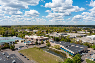 27101 Hills Tech Ct, Farmington Hills, MI - VISTA AÉREA  vista de mapa - Image1