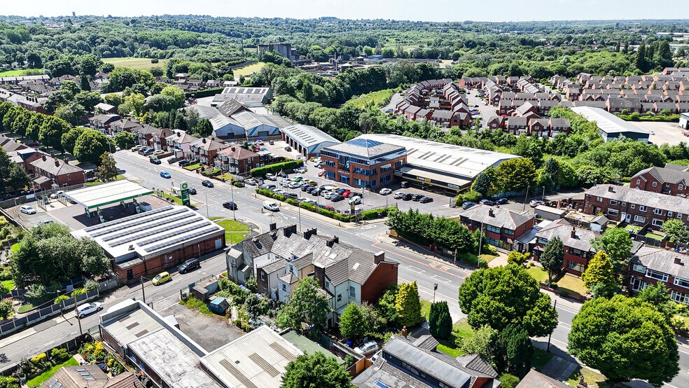 574 Manchester Rd, Bury en alquiler - Foto del edificio - Imagen 2 de 4