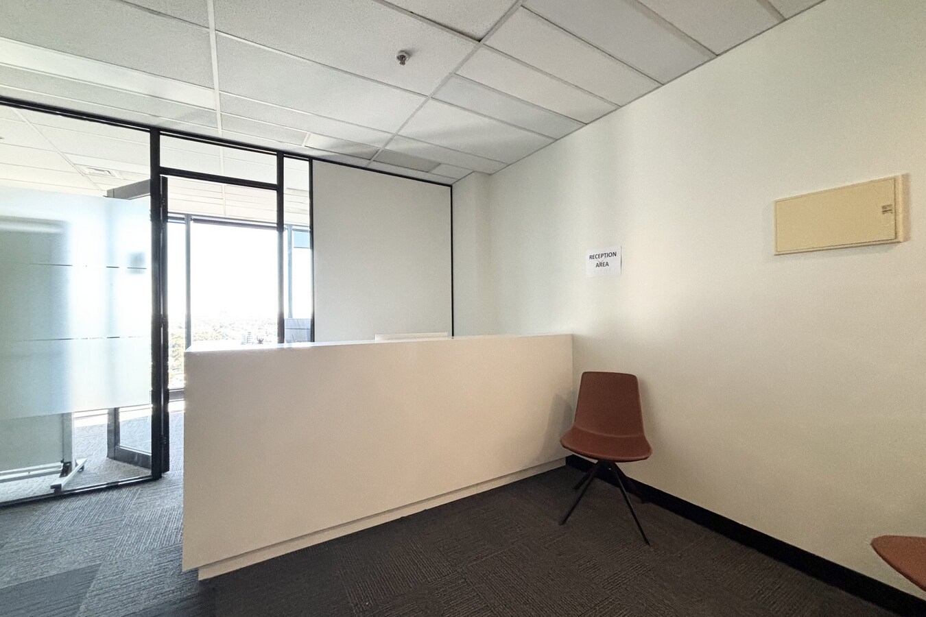 1 Queens Rd, Melbourne, VIC 3004 - Unidad 1403 - - Foto del interior - Image 2 of 12