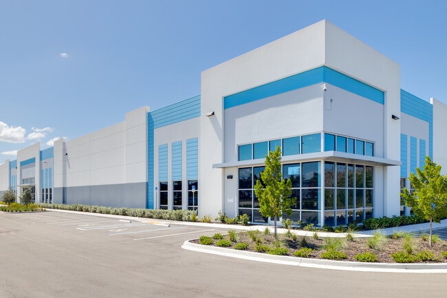 Más detalles de 16200 Ben Hill Griffin Pky, Fort Myers, FL - Oficina, nave en alquiler