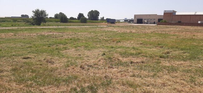 Más detalles de Carrer Canigó, 12, Golmés - Terreno en venta